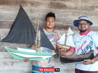 Ton Marajó, jovem artesão de ponta de pedras, tem o apoio do vereador Professor Wagner.