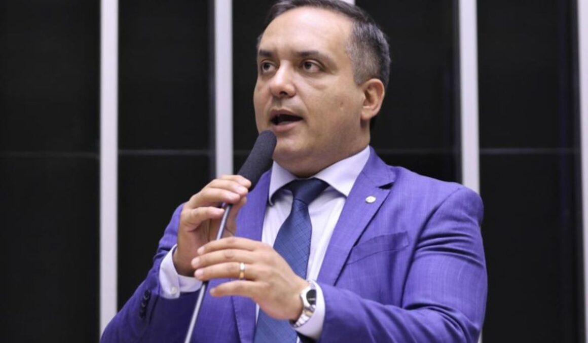 TSE declara perda de mandato de Marcelo Lima por infidelidade partidária