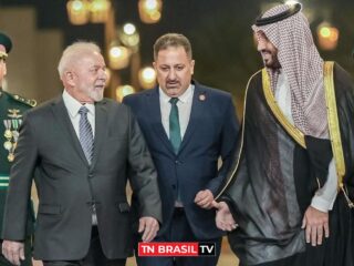 Lula chega na Arábia Saudita para reuniões com o chefe de Estado e empresários