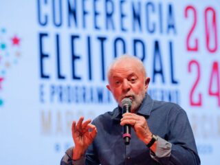 Lula faz críticas ao PT: 'pensa que tem toda verdade do planeta'