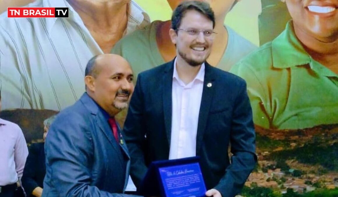 Deputado Dirceu Ten Caten é homenageado com o título de Cidadão Honorário de Parauapebas