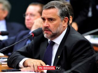 Comunicação foi o principal erro do governo Lula em 2023, diz Pimenta