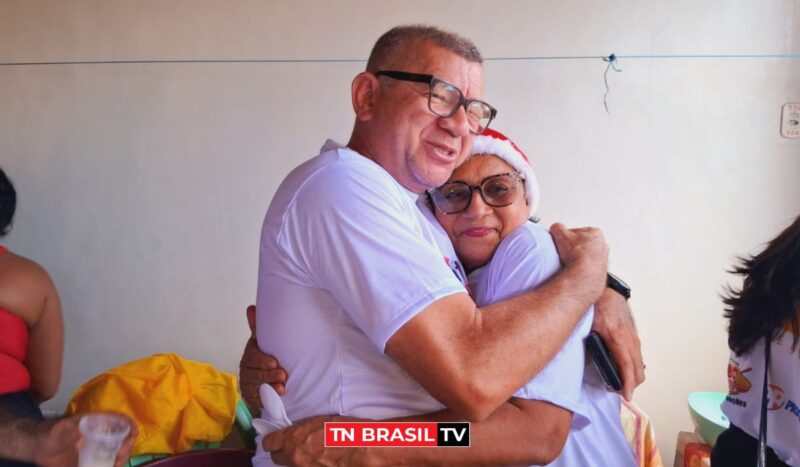 Professor Bil integra grupo de voluntários na realização de Natal Solidário em Ananindeua