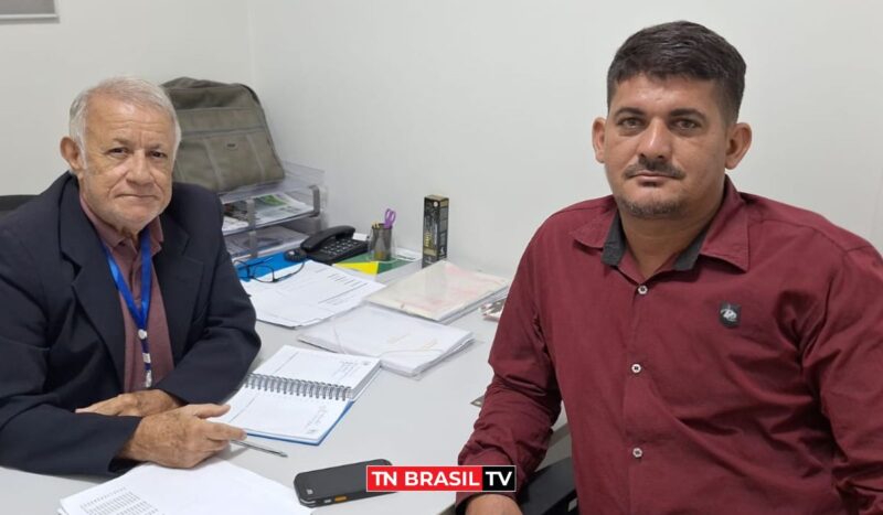 Roberto Soares, pré-candidato a vereador de Tailândia, cumpre agenda política na Alepa