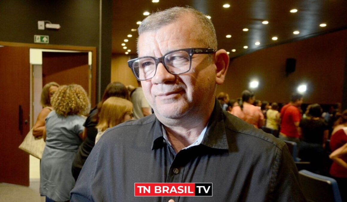 Professor Bil defende ensino em tempo integral no Pará: "Tempo maior do aprender"