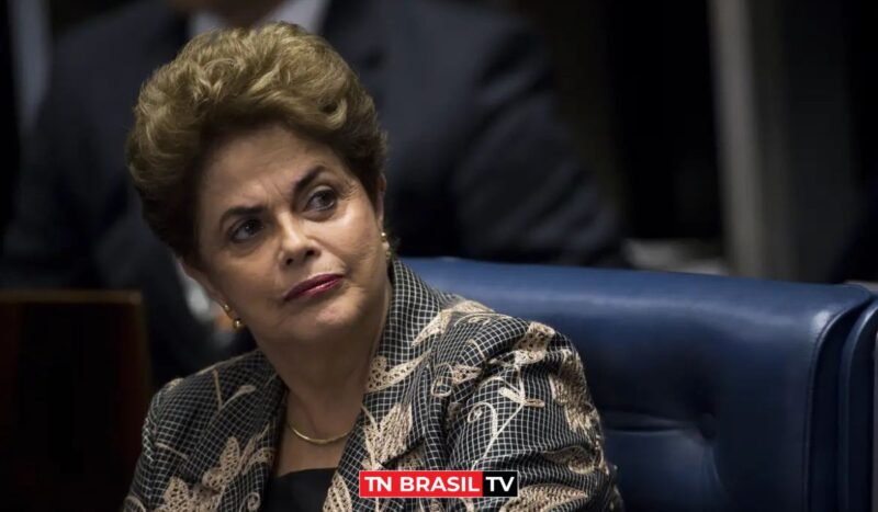 Dilma Rouseff (PT) é eleita como 