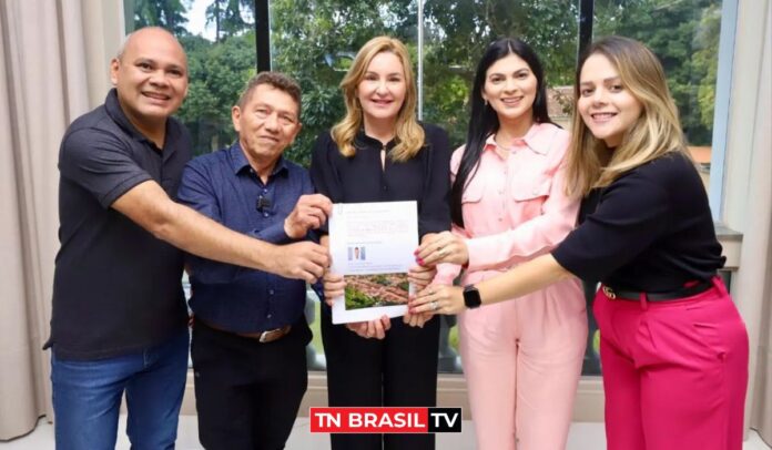 Diana Belo e vice-governadora Hana Ghassan firmam parceria para nova creche em Cachoeira do Piriá