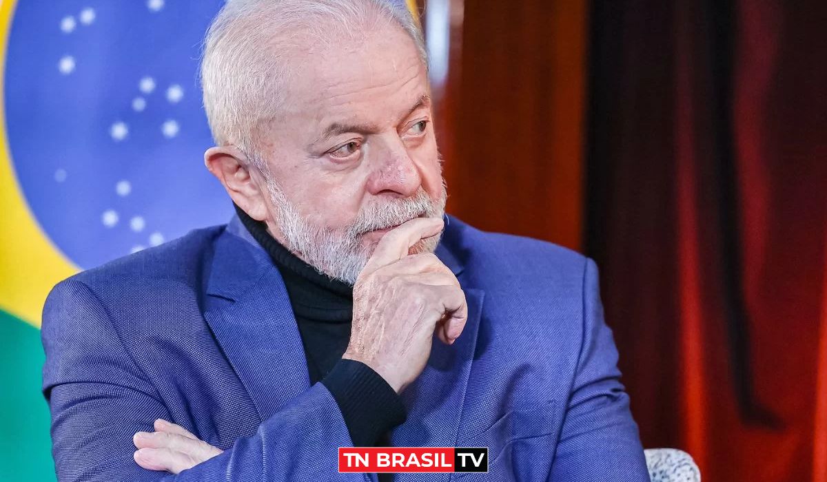 TSE aciona PF após filiação de Lula ao PL de Bolsonaro sem consentimento
