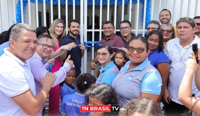 São Miguel do Guamá: Mais uma escola climatizada e acessível é inaugurada por Eduardo Pio X