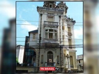 Mitologia nas paredes: uma viagem pelos estuques do Palacete Bolonha em Belém