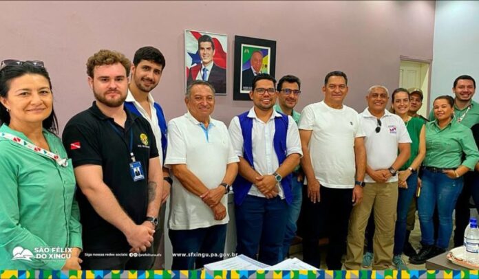 São Félix do Xingu: Deputado Torrinho Torres participa de vistoria da área para construção da Usina da Paz