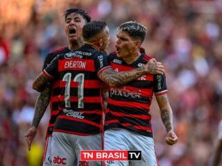 Flamengo vence o Fluminense por 2x0 e encaminha a 24ª conquista da Taça Guanabara