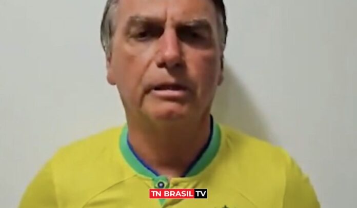 Bolsonaro dobra a aposta e convoca manifestação para "se defender"; pode ser preso