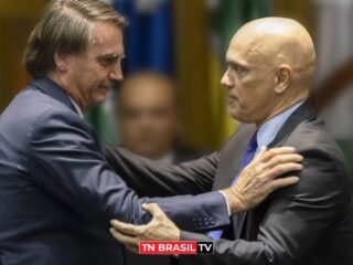 Defesa de Bolsonaro alega parcialidade e pede afastamento de Moraes de inquérito