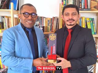 Dr. Elielson Pantoja recebe o Prêmio Destaque TN Brasil TV 2023