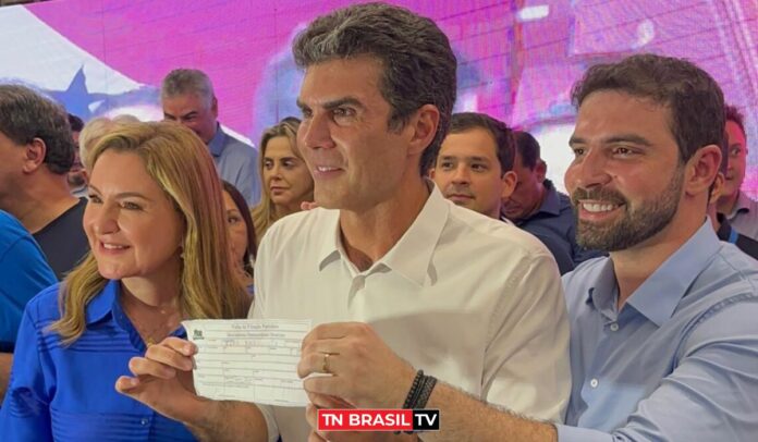 Helder Barbalho anuncia Igor Normando pré-candidato a prefeito de Belém