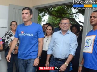 Professor Bil, junto com o governador Helder Barbalho, participa da entrega de mais uma escola reconstruída, em Rurópolis