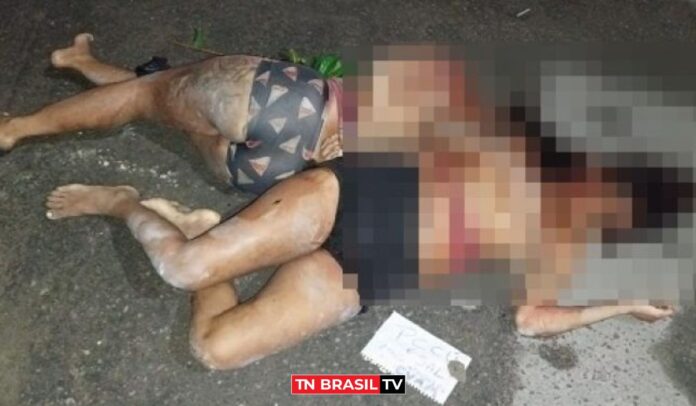 Imagens Fortes: Corpos de duas mulheres são jogados na rua com sinais de tortura