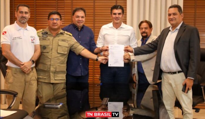 Deputado Chicão participa da assinatura da Ordem de Serviço para quartel dos Bombeiros em Xinguara