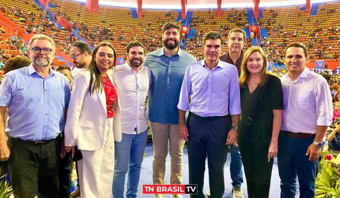 CNH Pai D’égua: Deputado Adriano Coelho participa junto com o governador Helder da entrega do Passaporte de Matrícula