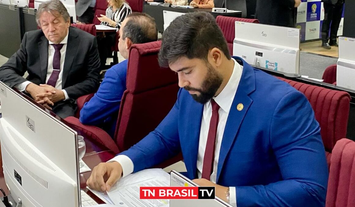 Lei de autoria do deputado Adriano Coelho institui o Dia Estadual das Mulheres Rurais