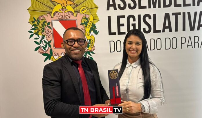 Pré-candidata Marília Mello recebe o prêmio "Destaque TN Brasil TV 2023"