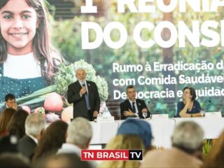 Lula assina dois decretos que preveem ações focadas no combate à fome