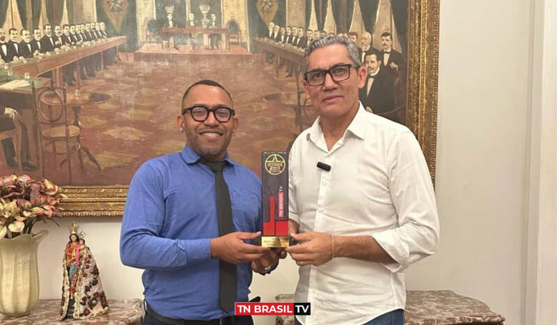 Prefeito Pastor David recebe o prêmio "Destaque TN Brasil TV 2023"