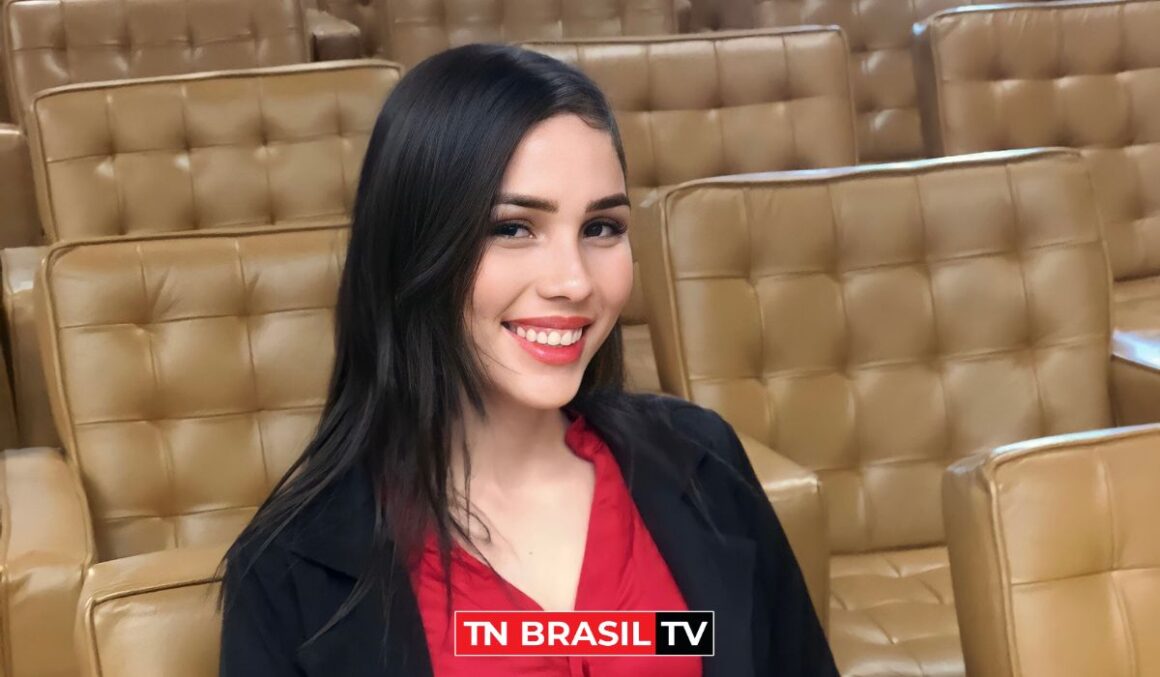 Cleucy Santos, o PDT, e as pré-candidaturas femininas em Tailândia