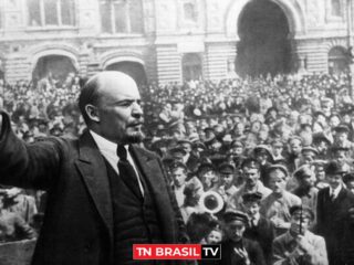 A Revolução Russa, o surgimento da URSS e o seu colapso