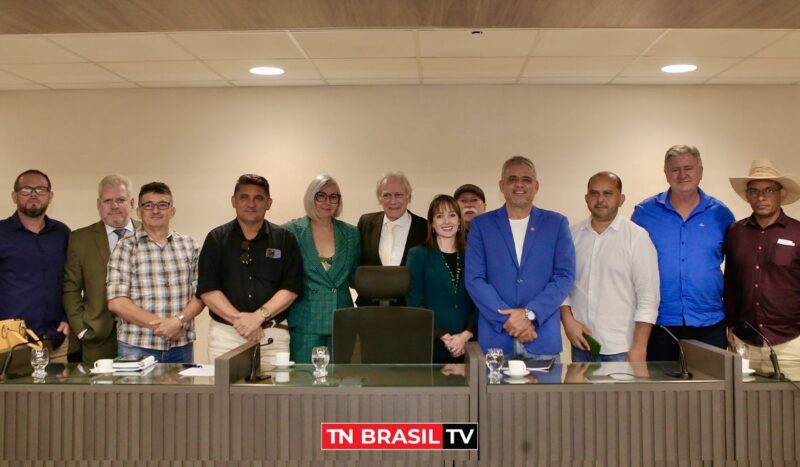 Diretores da Usina de Belo Monte prestam contas de condicionantes garantidas a impactados pela barragem