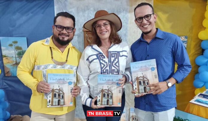 Vereador Prof. Wagner Pereira prestigia lançamento de livro pedagógico: "Construir o saber, é construir um mundo melhor"