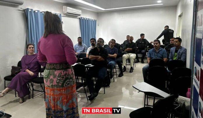 Evento em Ananindeua reúne servidores para discutir igualdade de gênero e direitos das mulheres