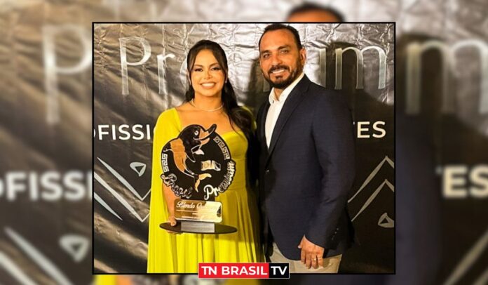 Vereadora Blenda Quaresma recebe Troféu Brasil Premium de Vereadora do Ano
