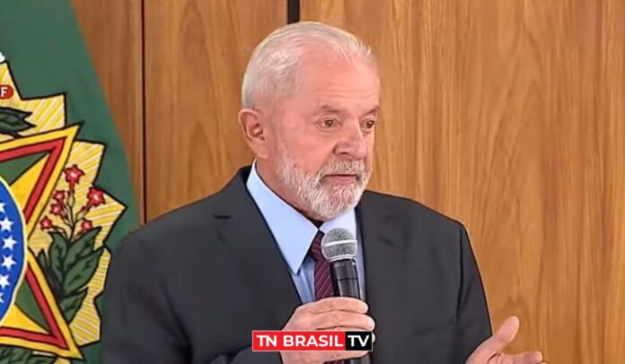 Lula fala em vetar taxação a compras na Shein e outros sites