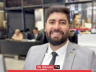 Deputado Adriano Coelho destaca projetos protocolados na Alepa em abril: "O trabalho não para!"