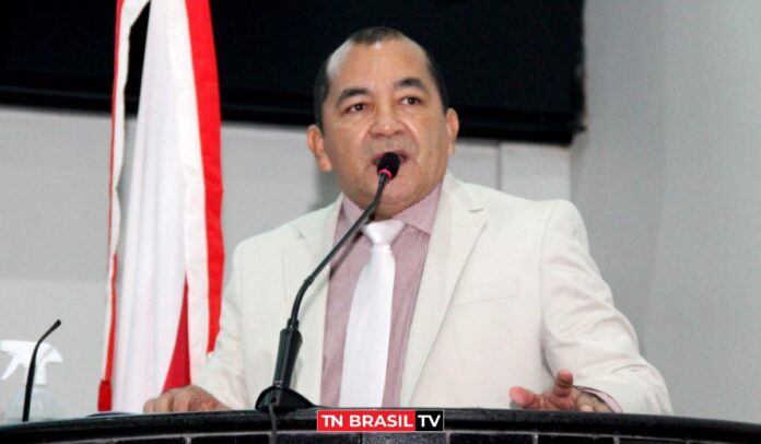 Deputado estadual Elias Santiago (PT), mandato atuante e reconhecido; o raio-x do voto