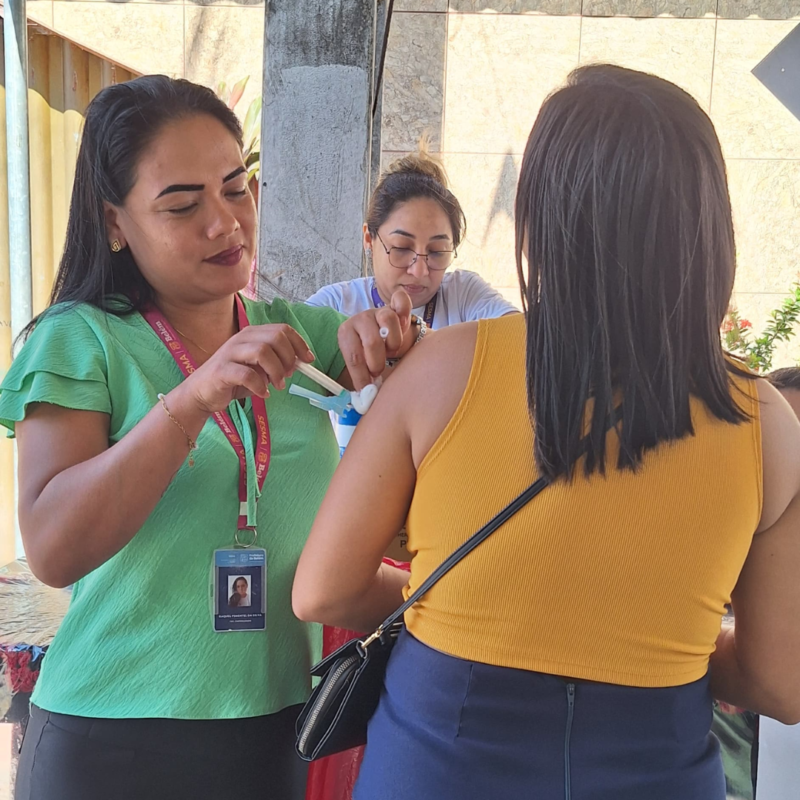 Deputado Adriano Coelho apoia ação social no bairro da Condor, em Belém