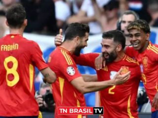 Espanha derrota Croácia por 3 a 0 e assume liderança do Grupo B na Eurocopa