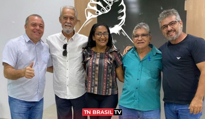 Vereadora Assunção realiza entrega de certificados e reunião com o Secretário de Estado (SEASTER), Miriquinho Batista