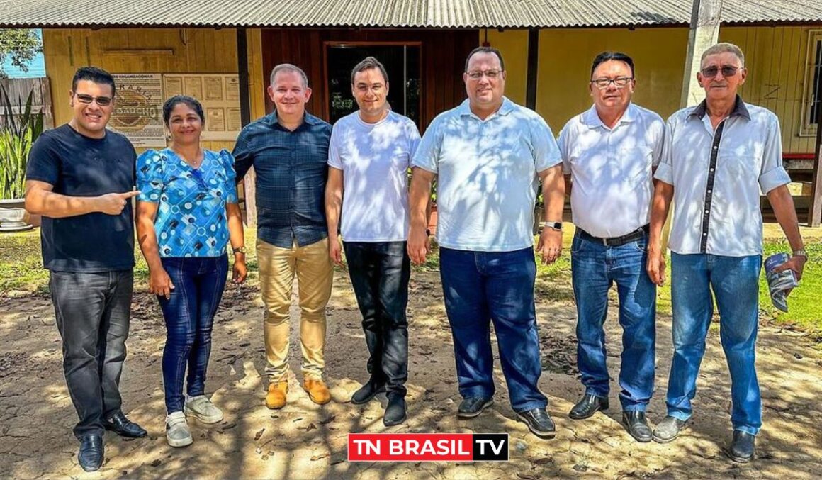 Deputado estadual Fábio Freitas reúne lideranças do setor florestal em Santarém