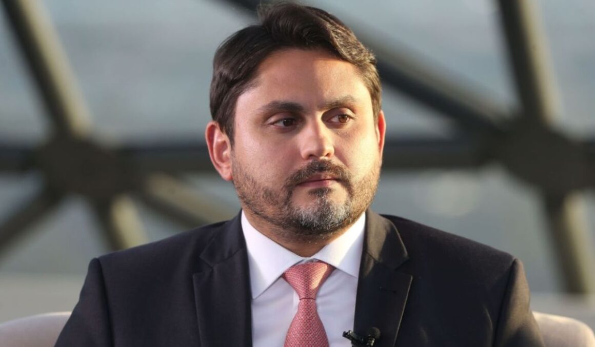 Lula garante que Juscelino será demitido se a PGR denunciá-lo