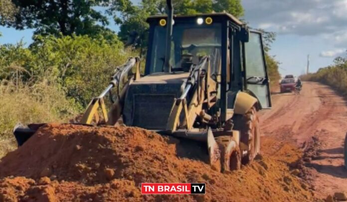 Prefeito Macarrão reafirma compromisso com a infraestrutura e inicia obras nas vicinais de Tailândia