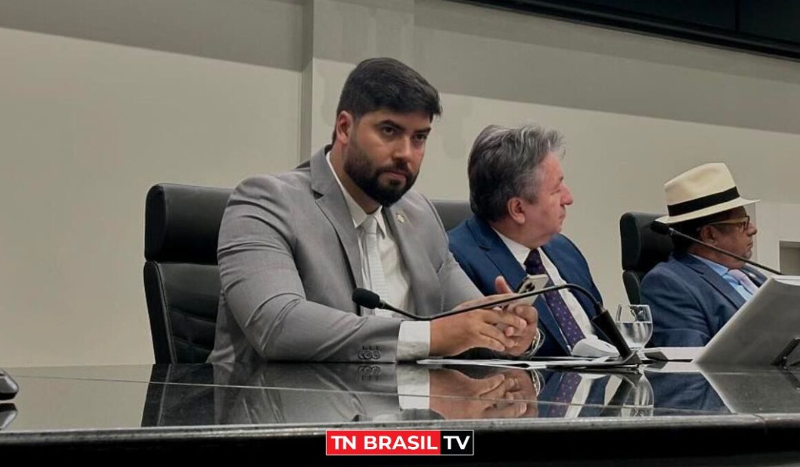 Deputado Adriano Coelho celebra conquistas do primeiro semestre e enfatiza continuidade dos trabalhos na Alepa