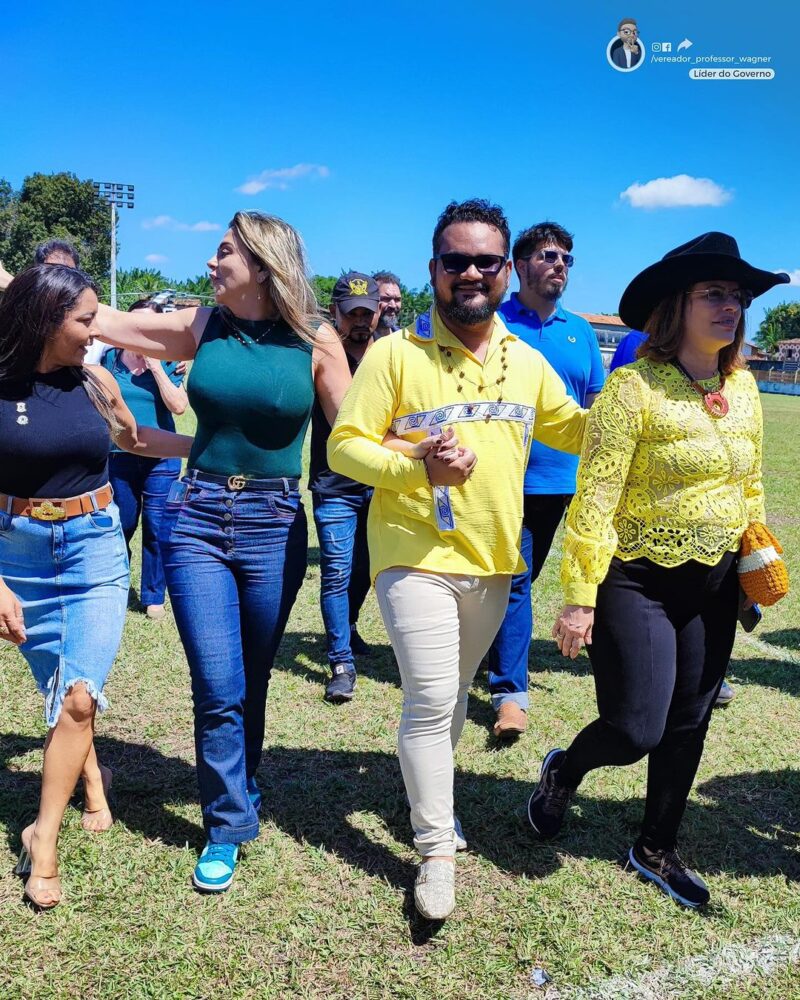 Vereador Wagner Pereira acompanha entrega de benefícios em Ponta de Pedras