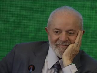 Lula recebe equipe econômica para encontrar meio de conter o dólar