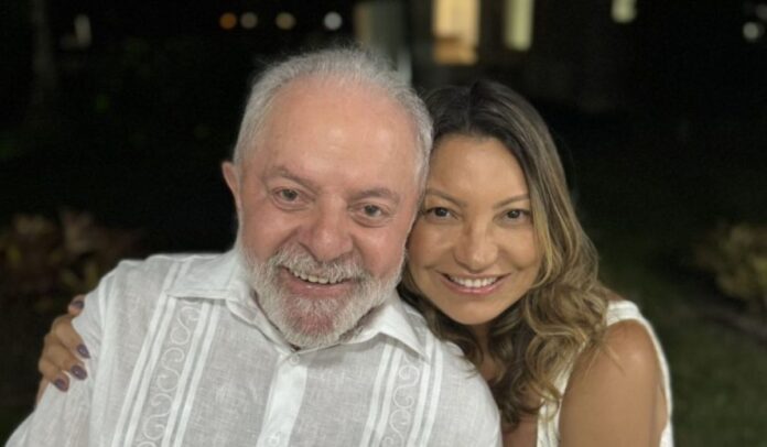 Lula: 'homem que é homem, que tem fé em Deus, não pode agredir uma mulher'