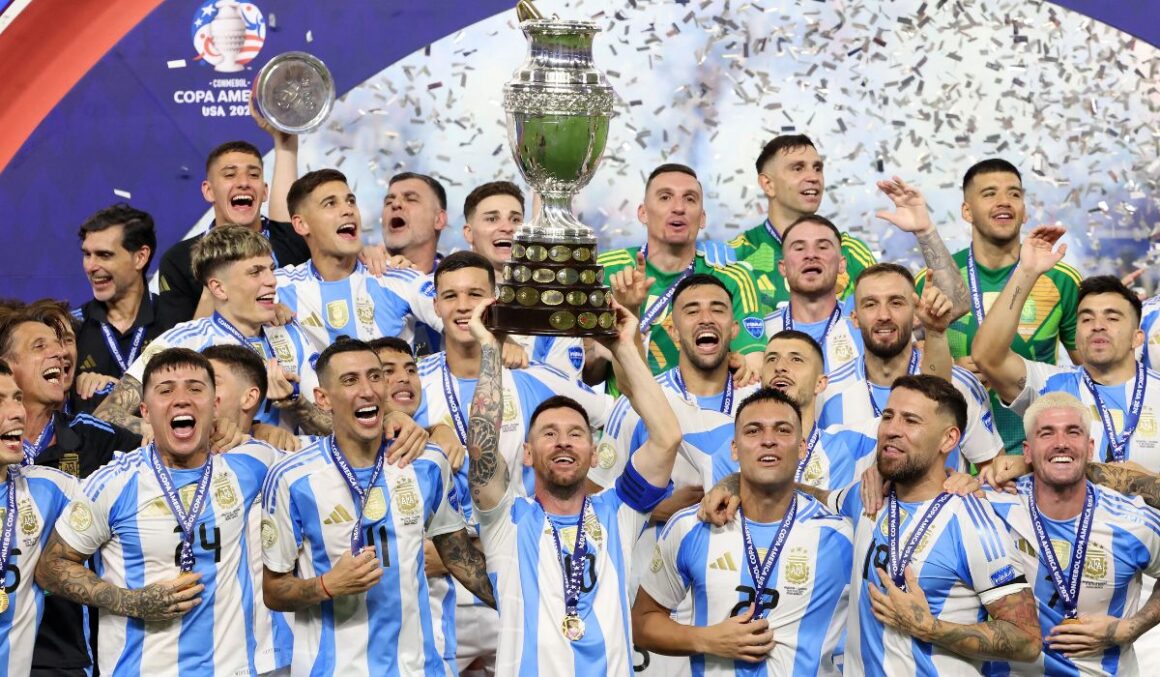 Argentina vence Colômbia na prorrogação e se isola como maior campeã da Copa América