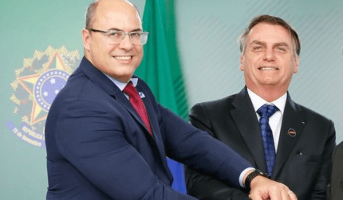 Bolsonaro diz que Witzel pediu vaga no STF para blindar Flávio em investigação