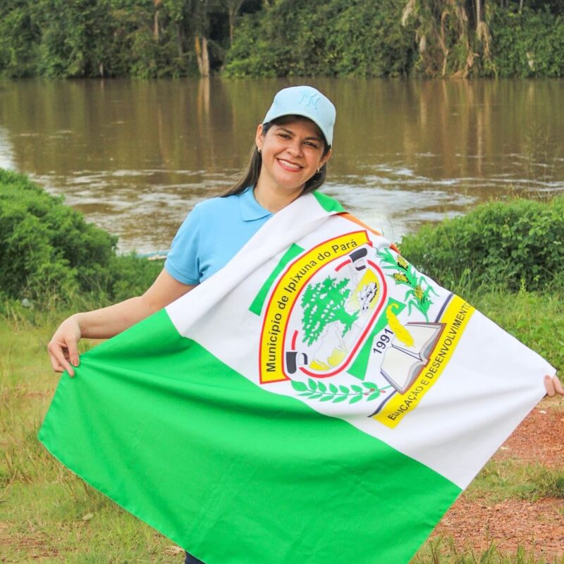 Katiane Cunha oficializa pré-candidatura à prefeitura de Ipixuna do Pará